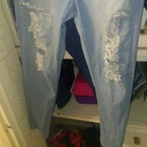 Distress jeans